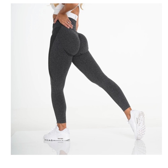NVGTN Pants - BNWT NVGTN Black Speckled Contour Seamless Leggings